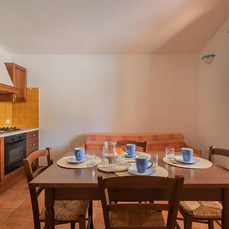 Stunning Bouganvillage N1325 Tanaunella