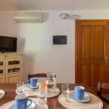 Stunning Bouganvillage N1325 Apartment Tanaunella