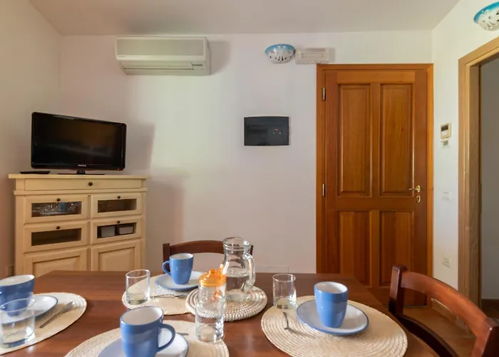 Stunning Bouganvillage N1325 Apartment Tanaunella