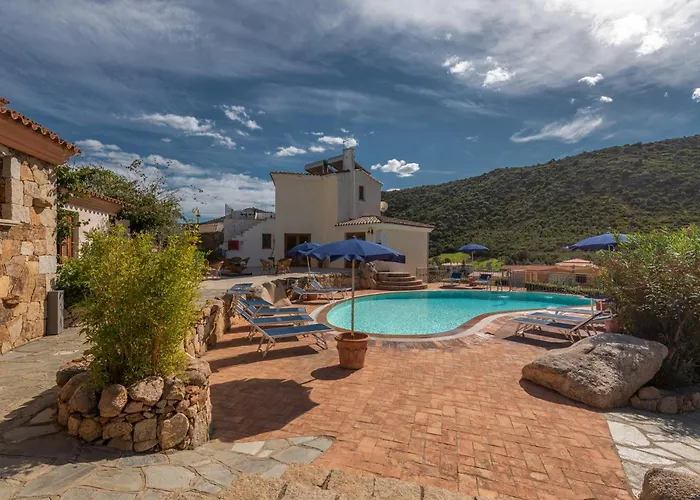 Stunning Bouganvillage N1325 * Tanaunella